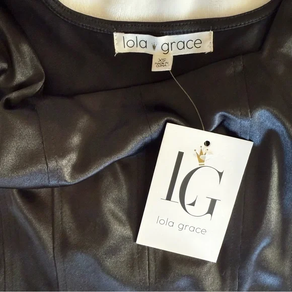 Lola Grace Black Crop Top - Picture 6 of 7